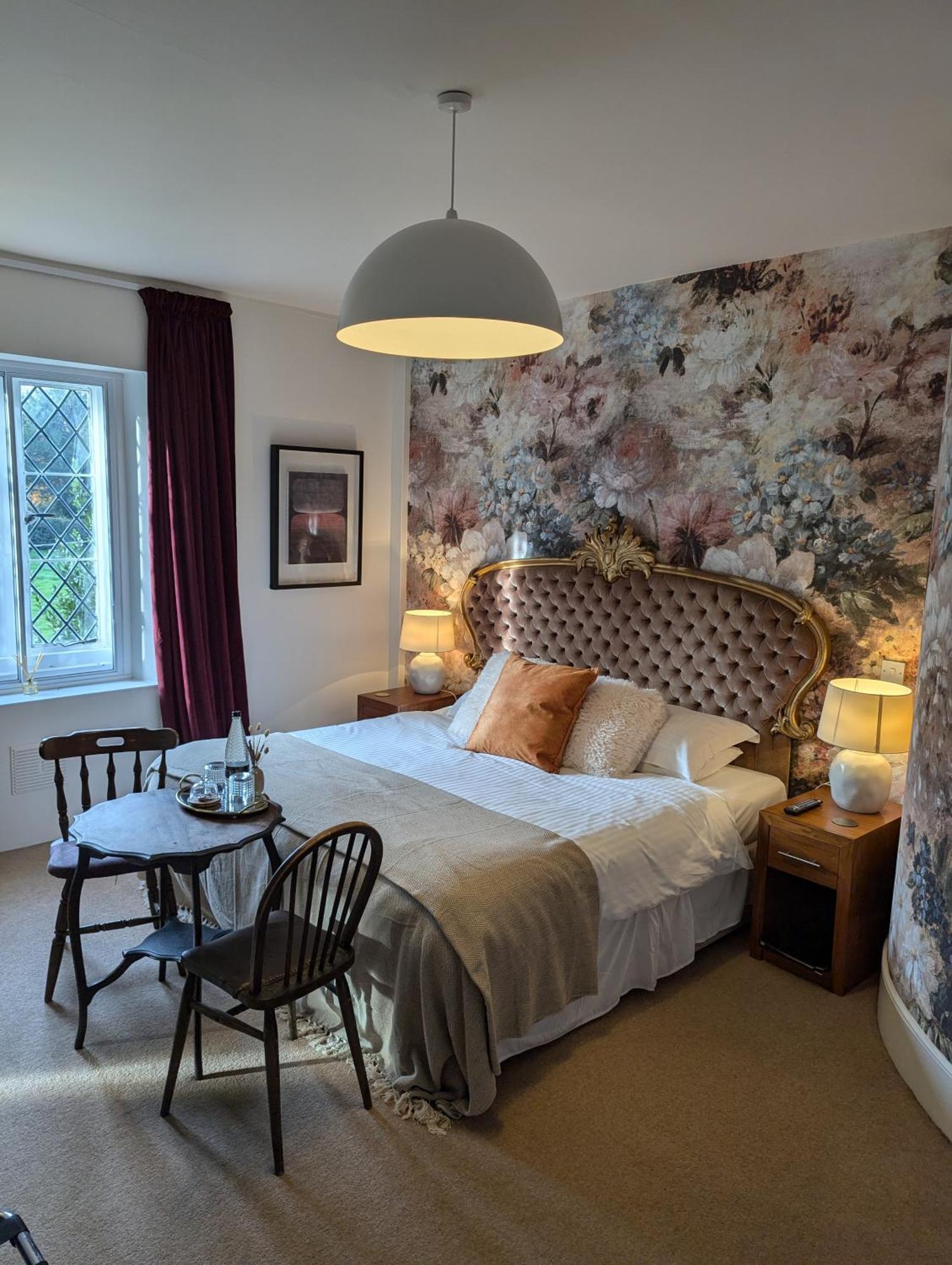 The Duke Hotel Hilmarton Bagian luar foto