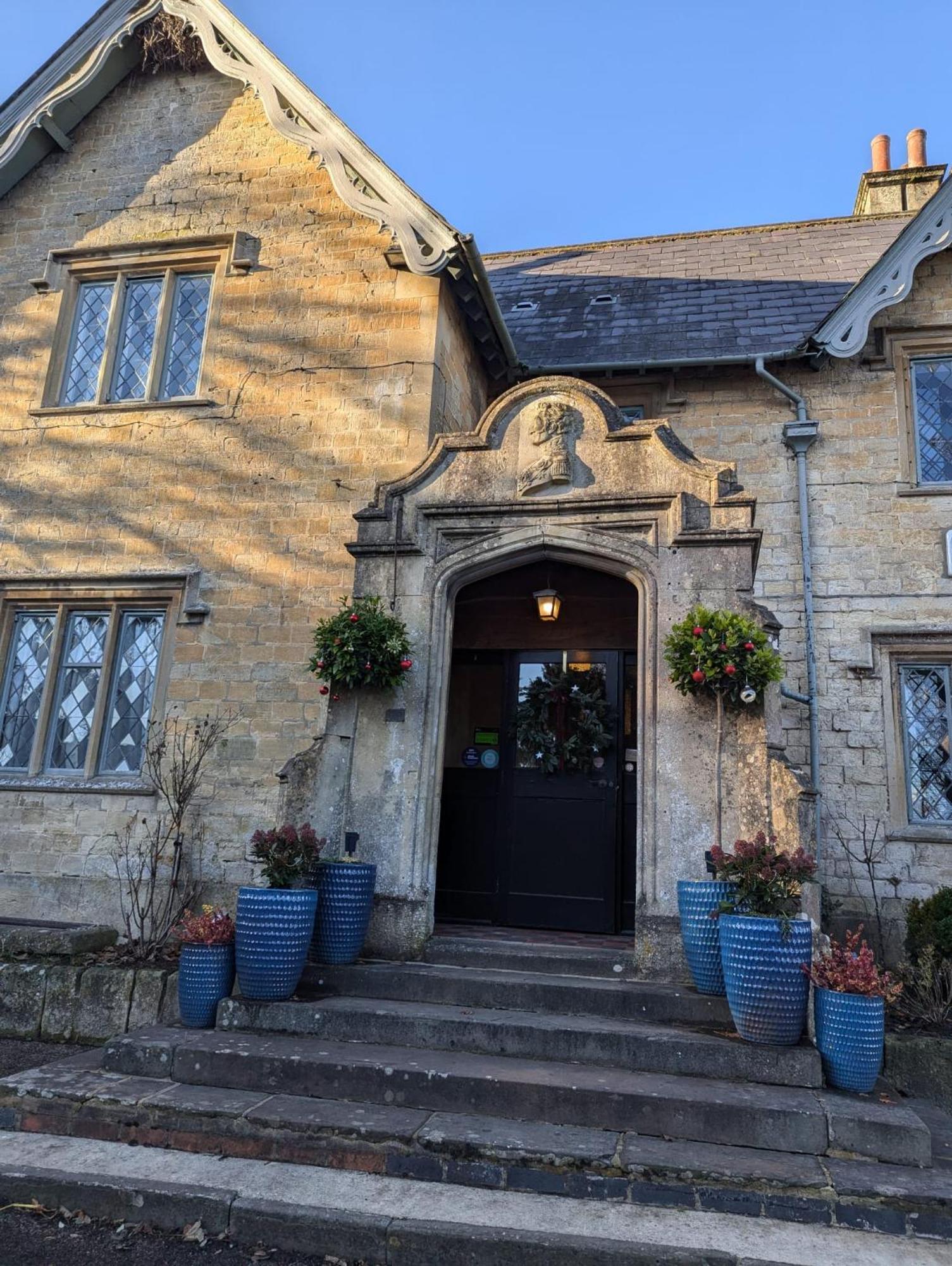 The Duke Hotel Hilmarton Bagian luar foto